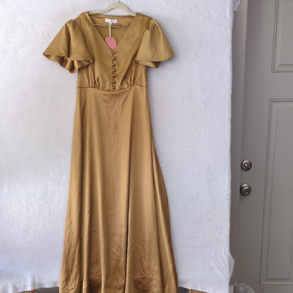 Ivy City Women's Gold Satin Shiny Bridesmaid Maxi Dress Size M